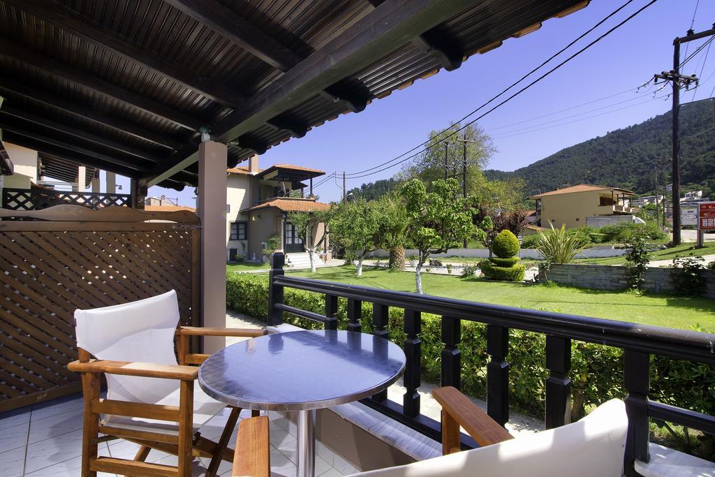 Semeli Hotel Skala Potamia  Extérieur photo